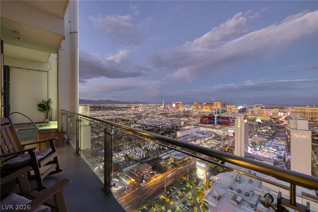 4381 Flamingo, Las Vegas, NV 89103
