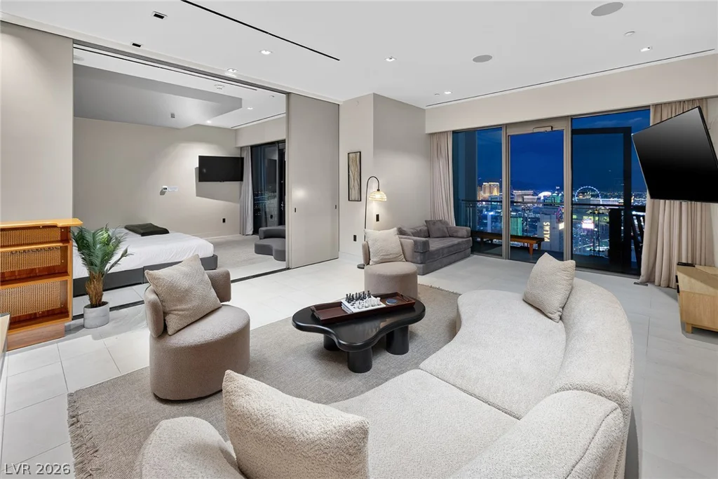 4381 Flamingo, Las Vegas, NV 89103