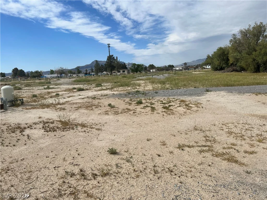 160 Leslie, Pahrump, NV 89048