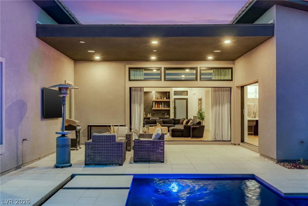 412 Cliff Terrace, Las Vegas, NV 89138