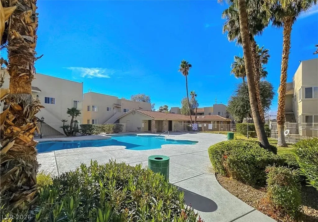 1850 Decatur, Las Vegas, NV 89108