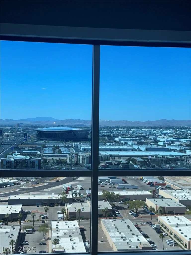 4575 Dean Martin, Las Vegas, NV 89103