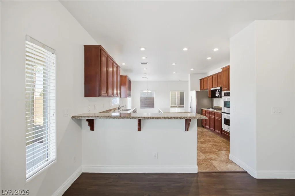 2884 Gables Vale, Las Vegas, NV 89121