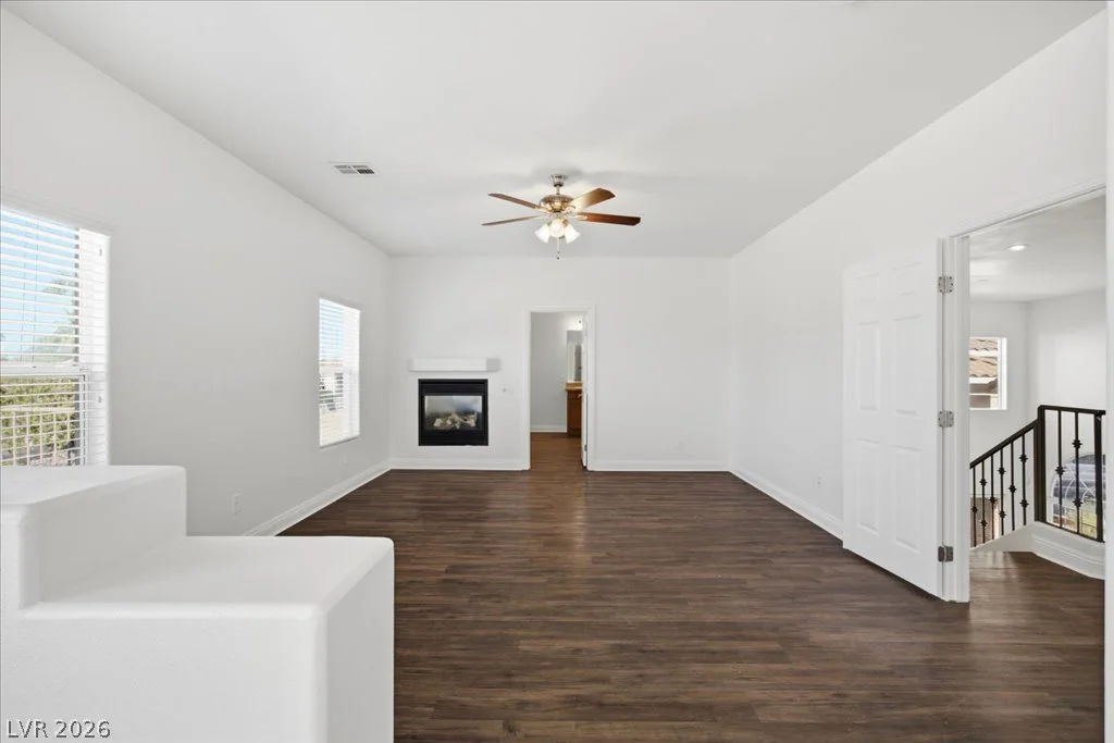 2884 Gables Vale, Las Vegas, NV 89121