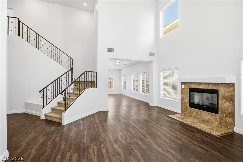 2884 Gables Vale, Las Vegas, NV 89121