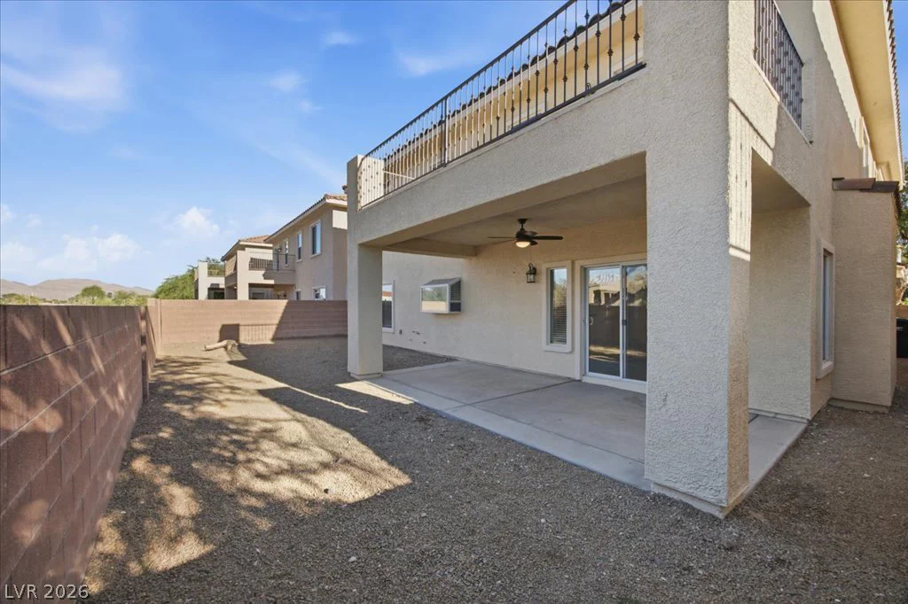 2884 Gables Vale, Las Vegas, NV 89121