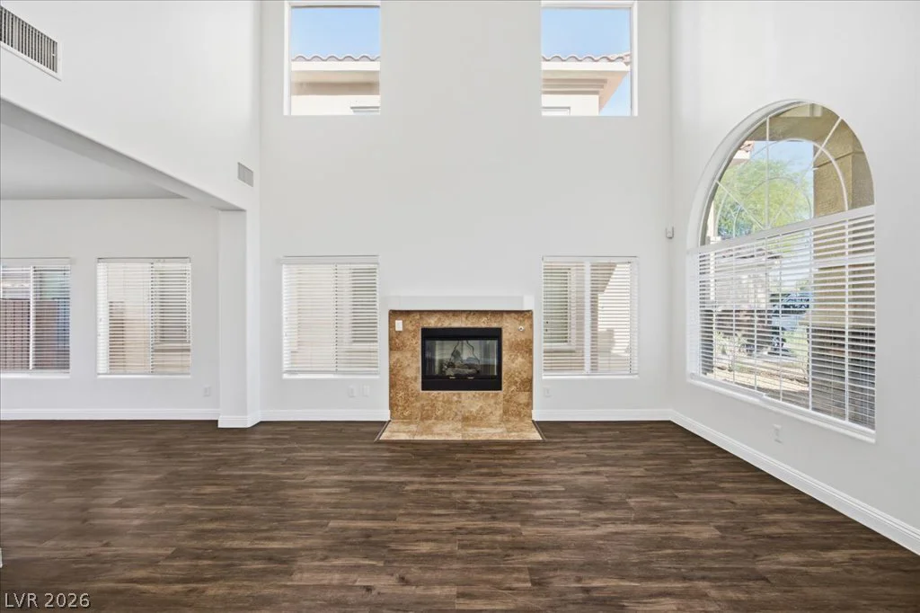 2884 Gables Vale, Las Vegas, NV 89121