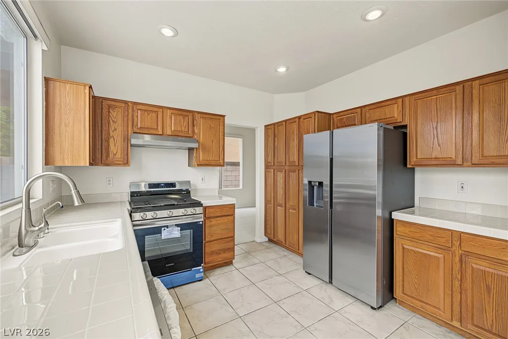 2988 Scenic Valley, Henderson, NV 89052