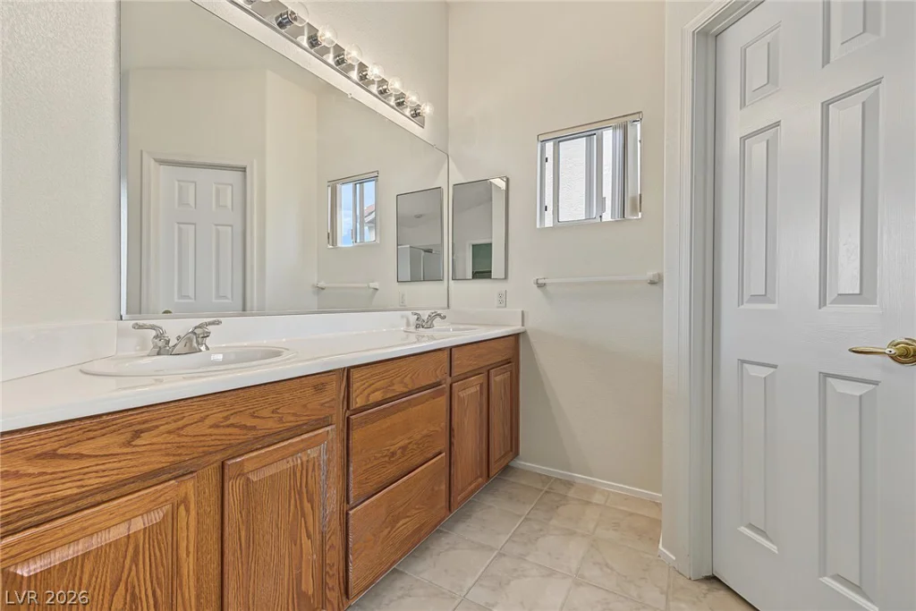 2988 Scenic Valley, Henderson, NV 89052