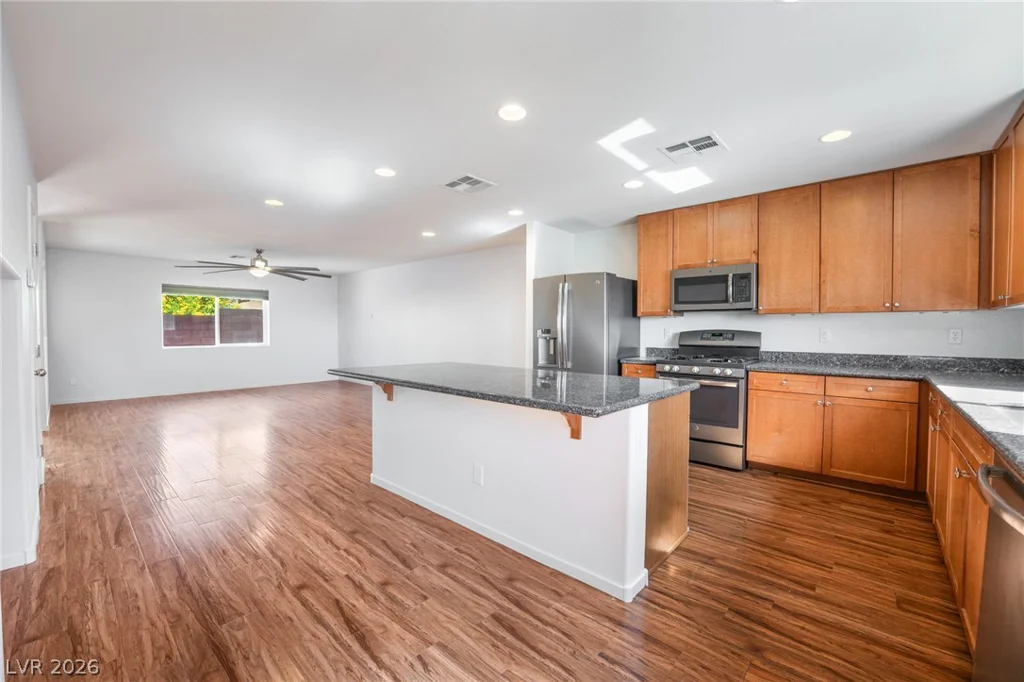 10544 Seasonable, Las Vegas, NV 89129
