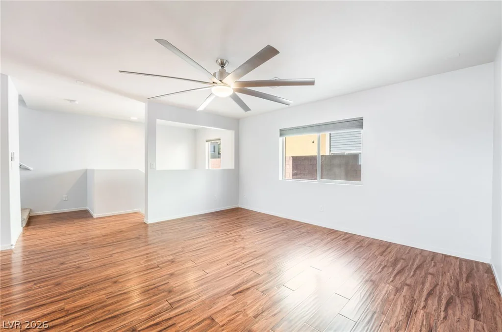 10544 Seasonable, Las Vegas, NV 89129