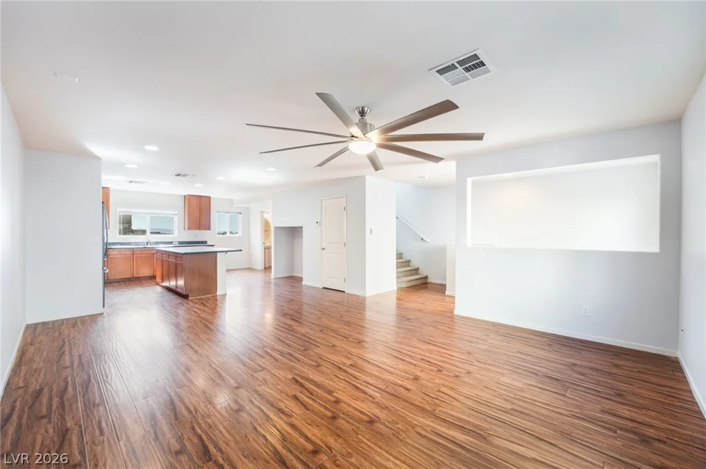 10544 Seasonable, Las Vegas, NV 89129