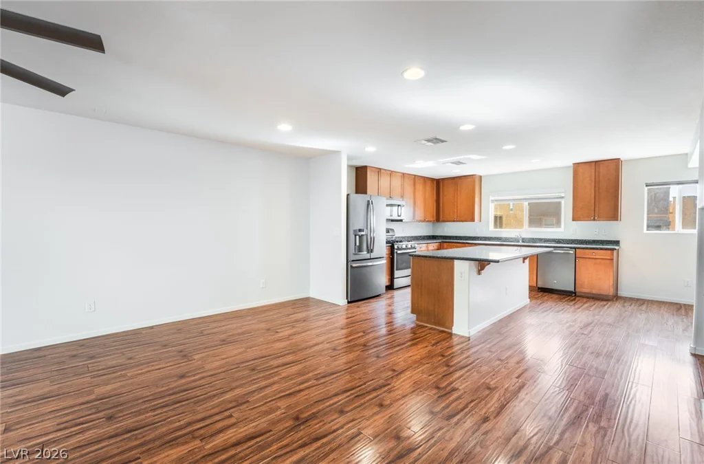 10544 Seasonable, Las Vegas, NV 89129