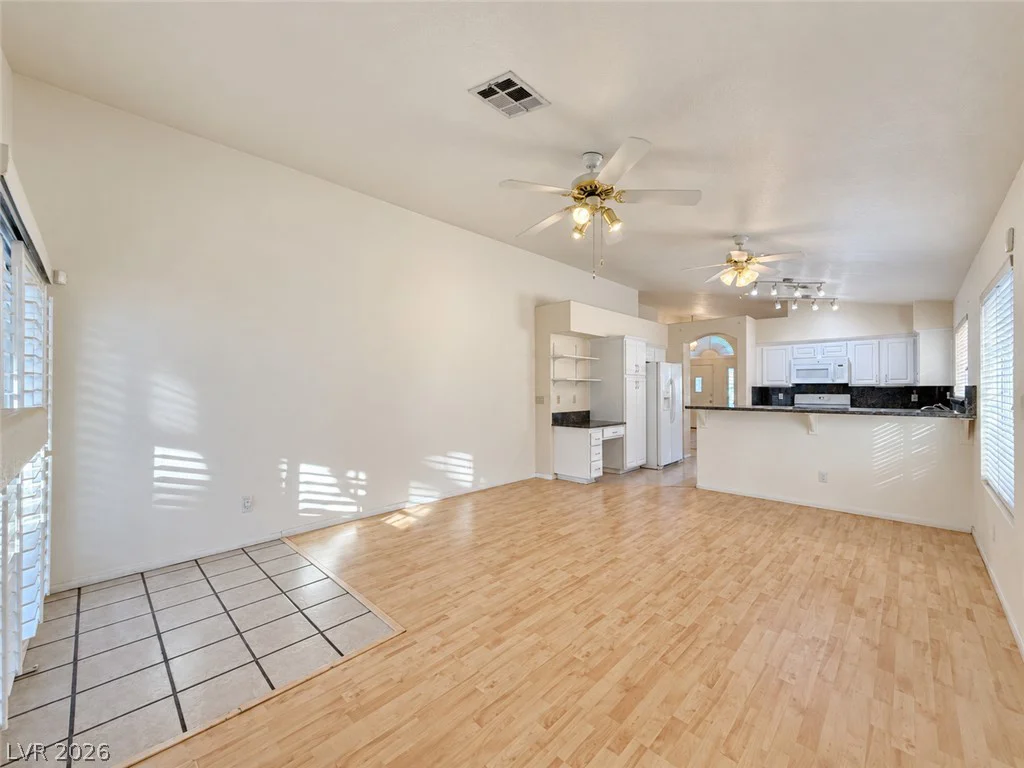 1313 Feather Glen, Las Vegas, NV 89117
