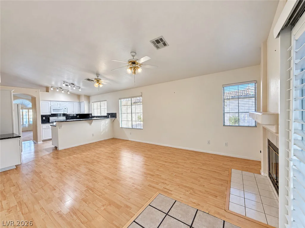 1313 Feather Glen, Las Vegas, NV 89117