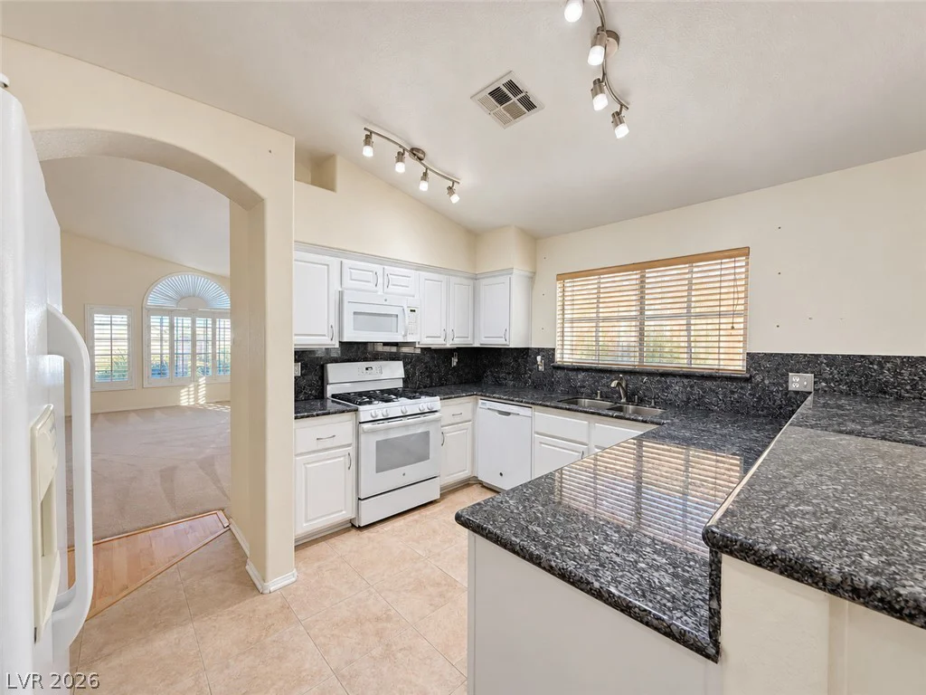 1313 Feather Glen, Las Vegas, NV 89117