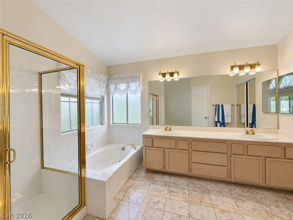 1313 Feather Glen, Las Vegas, NV 89117