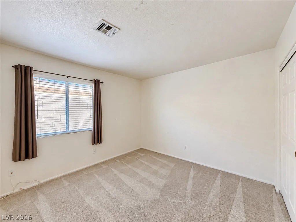 1313 Feather Glen, Las Vegas, NV 89117