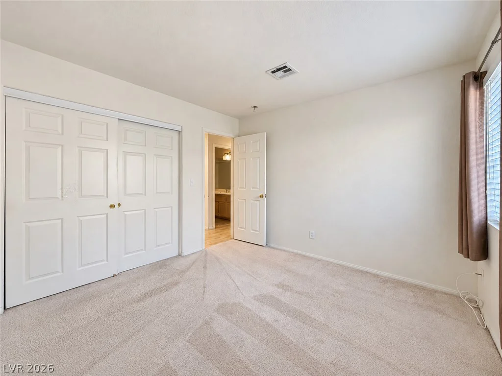 1313 Feather Glen, Las Vegas, NV 89117