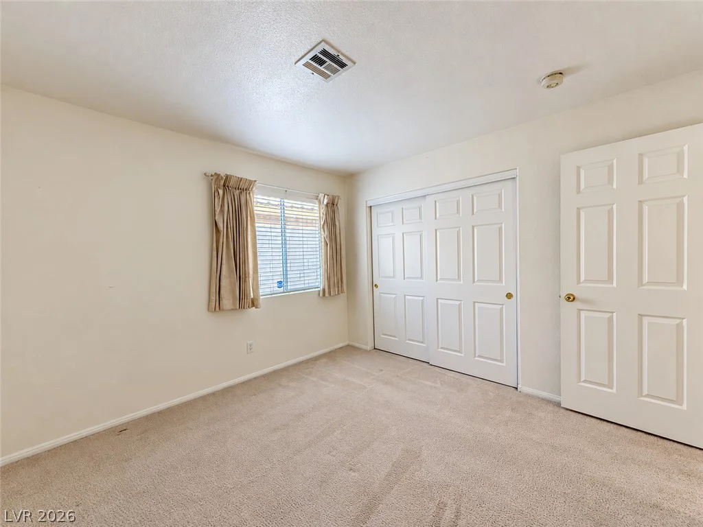 1313 Feather Glen, Las Vegas, NV 89117