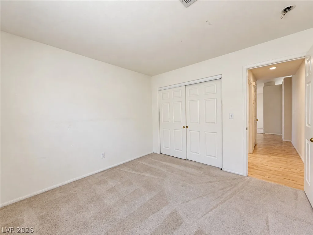 1313 Feather Glen, Las Vegas, NV 89117