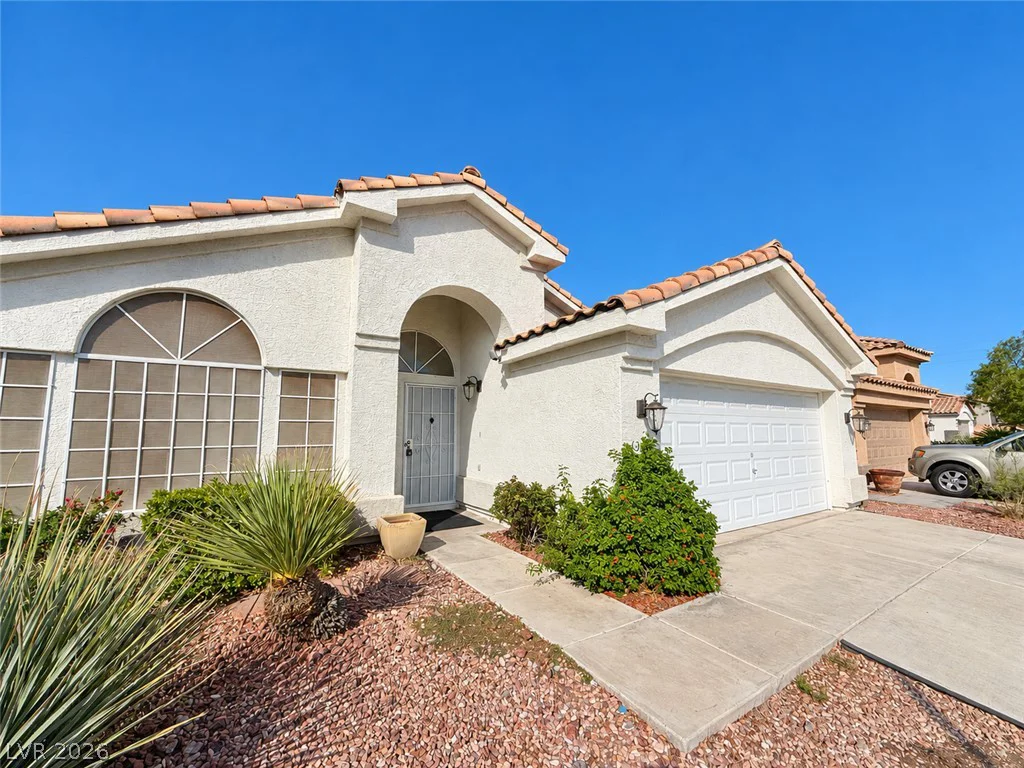 1313 Feather Glen, Las Vegas, NV 89117