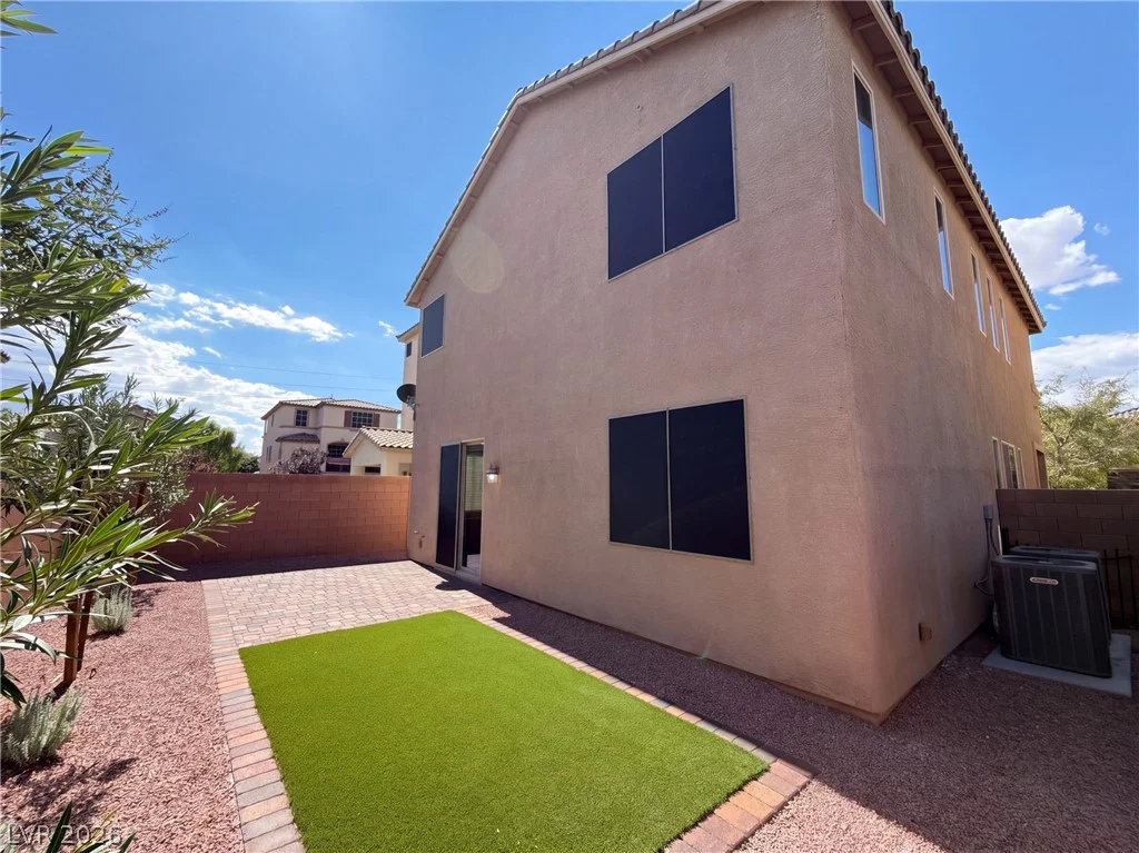 10852 Grey Seal Bay, Las Vegas, NV 89179