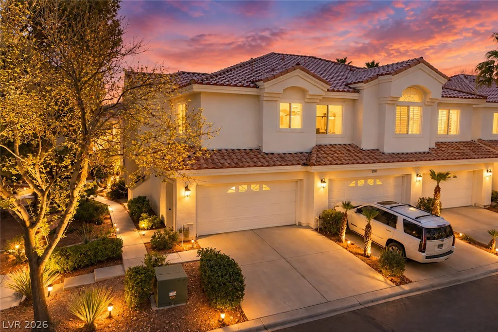 7625 Valley Green, Las Vegas, NV 89149