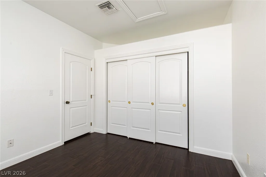 7625 Valley Green, Las Vegas, NV 89149