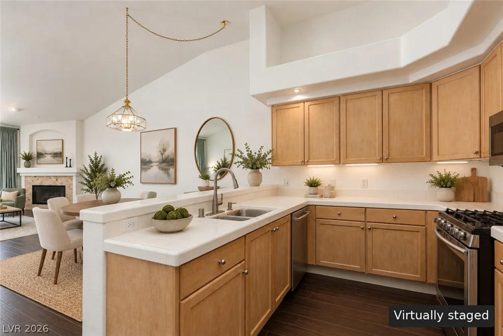 7625 Valley Green, Las Vegas, NV 89149
