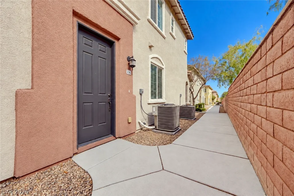 8487 Insignia, Las Vegas, NV 89178