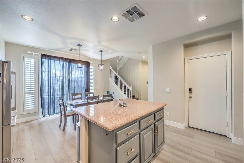985 Sparkling Light, Henderson, NV 89052