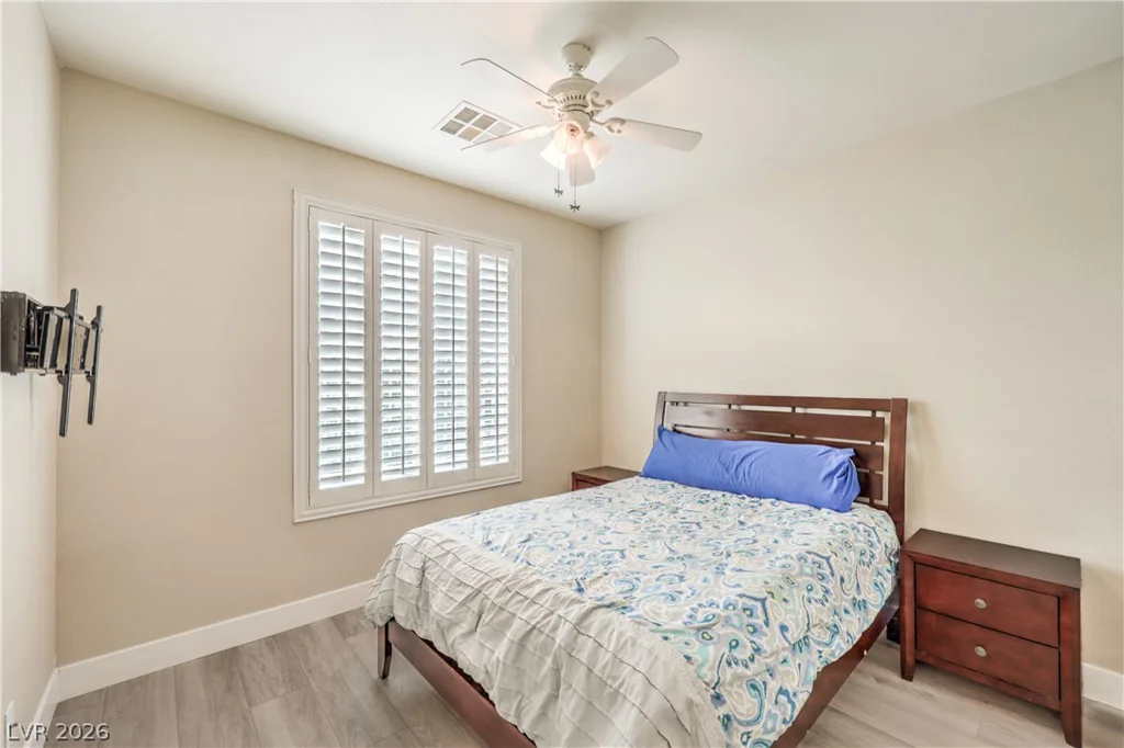 985 Sparkling Light, Henderson, NV 89052
