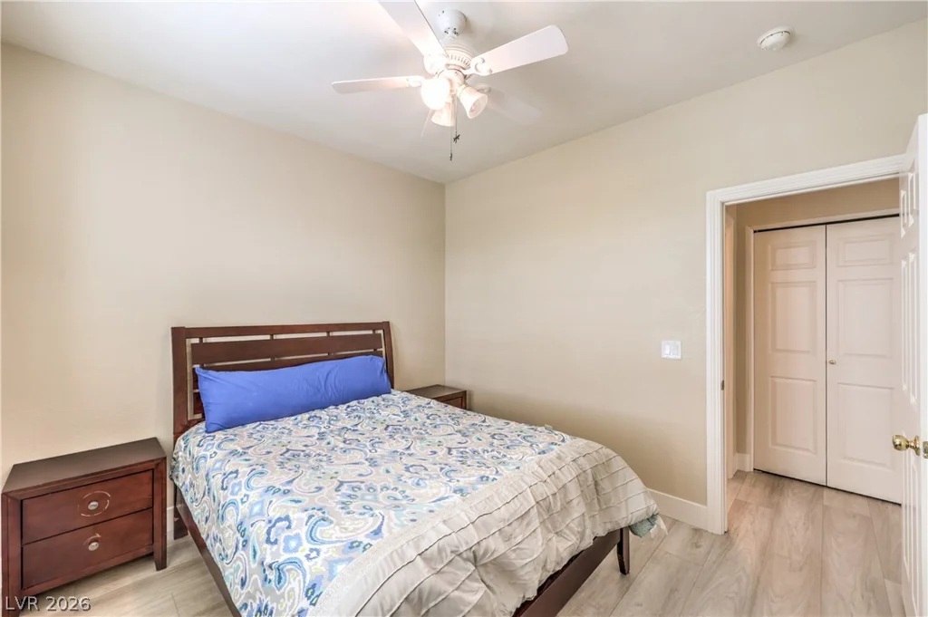 985 Sparkling Light, Henderson, NV 89052