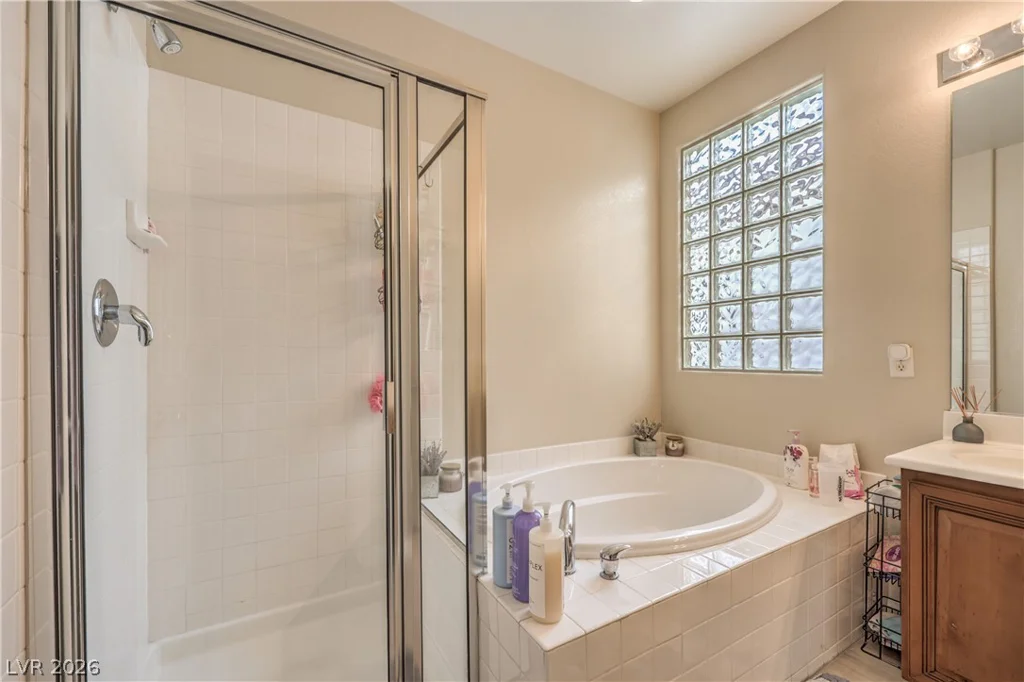 985 Sparkling Light, Henderson, NV 89052