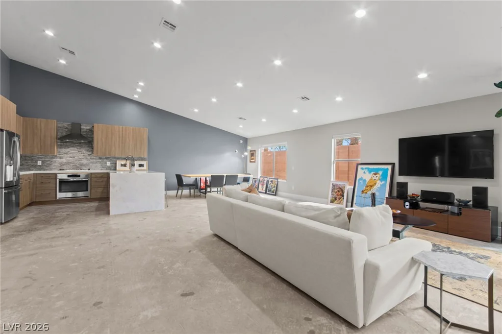 7763 Top Hat, Las Vegas, NV 89113