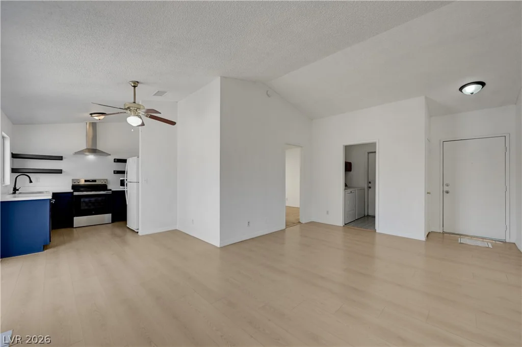 2173 Seahurst, Las Vegas, NV 89142
