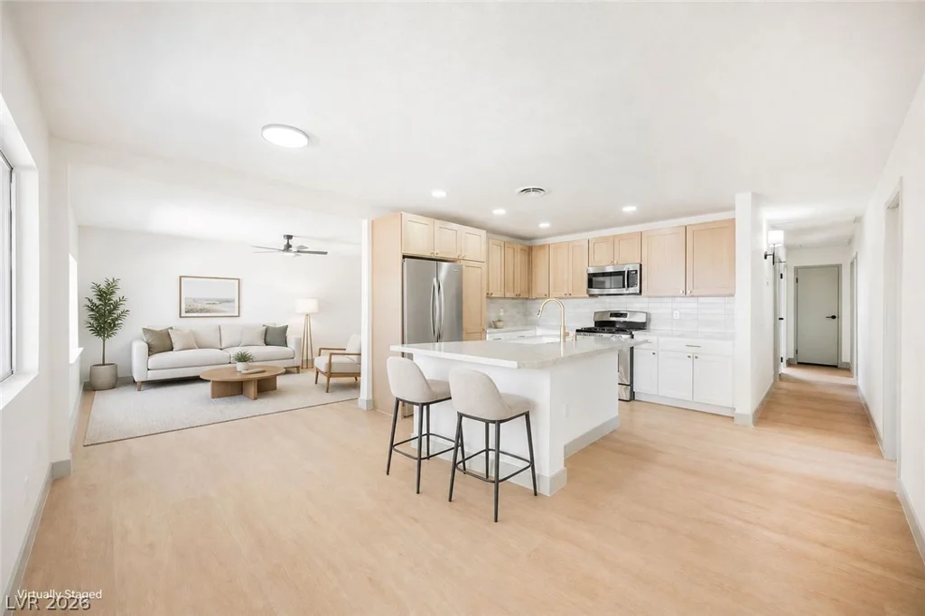 5637 Tunis, Las Vegas, NV 89122