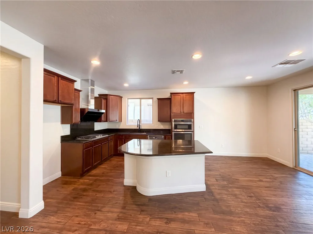 31 Berneri, Las Vegas, NV 89138