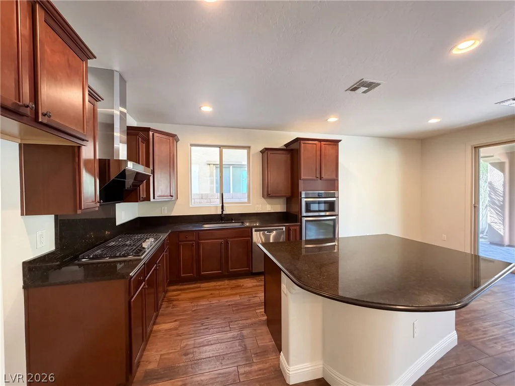 31 Berneri, Las Vegas, NV 89138