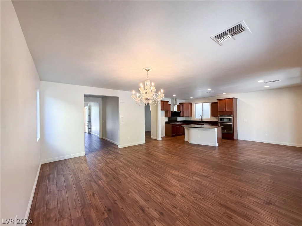 31 Berneri, Las Vegas, NV 89138
