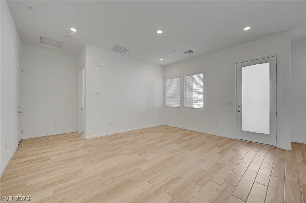 913 Allister Fields, Las Vegas, NV 89138
