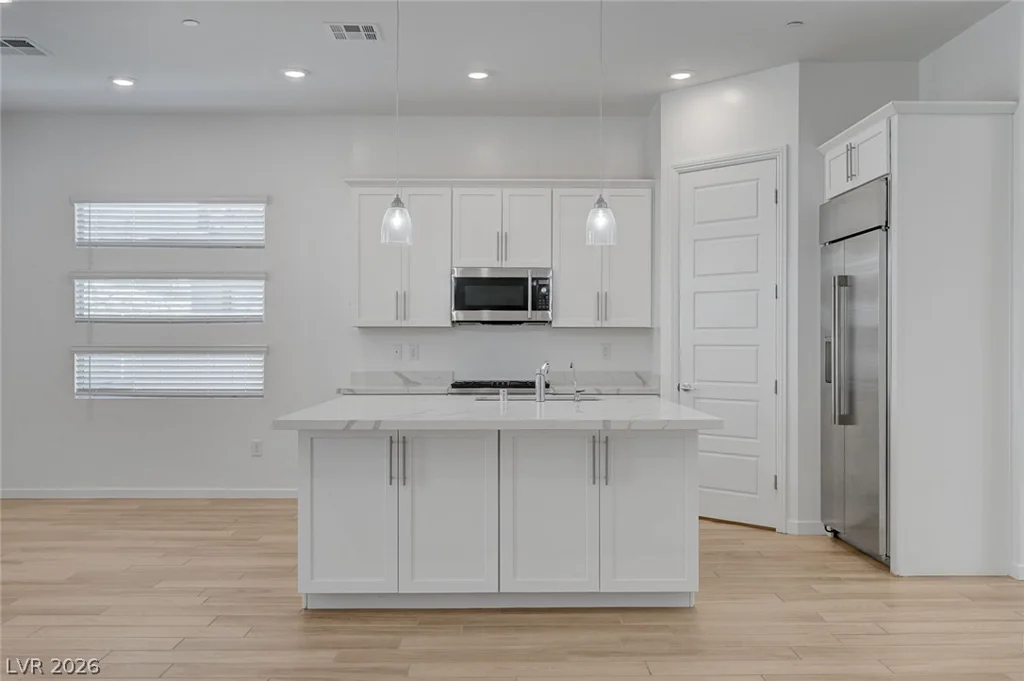 913 Allister Fields, Las Vegas, NV 89138