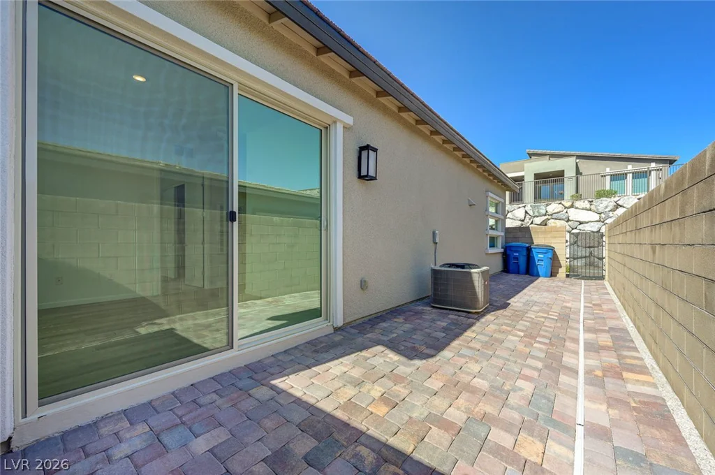 913 Allister Fields, Las Vegas, NV 89138