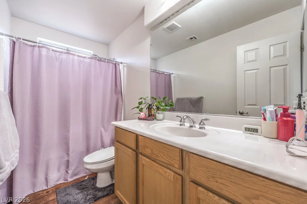 8938 Bonneville Peak, Las Vegas, NV 89148