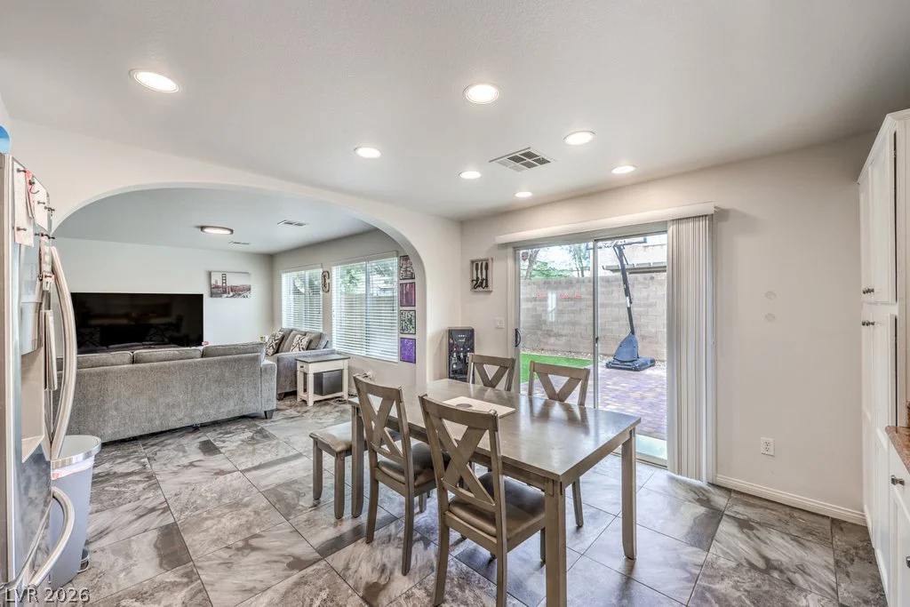 8938 Bonneville Peak, Las Vegas, NV 89148
