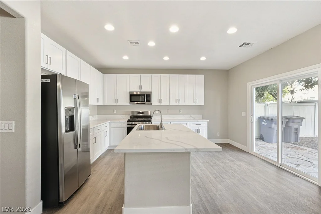 4934 Scholl Canyon, Las Vegas, NV 89131