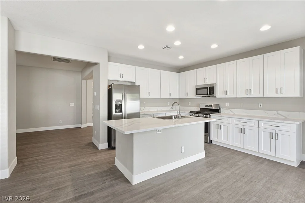 4934 Scholl Canyon, Las Vegas, NV 89131