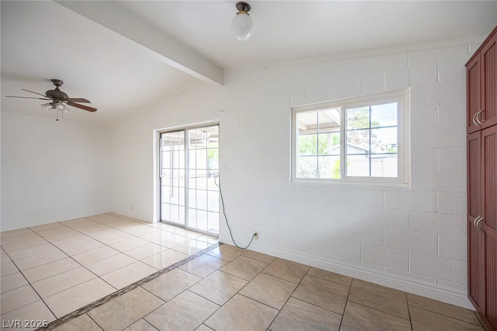 1956 Palora, Las Vegas, NV 89169