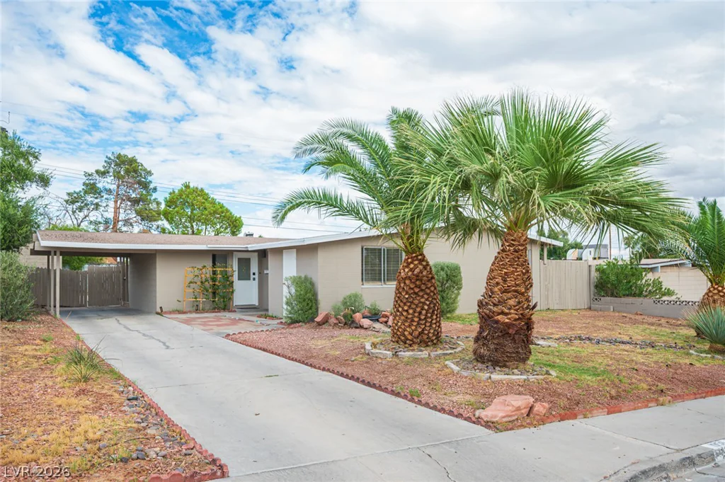 1956 Palora, Las Vegas, NV 89169